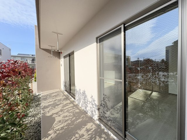 【バルコニー】 | M's Suite | 参考写真になりますのでご承知おき下さい。