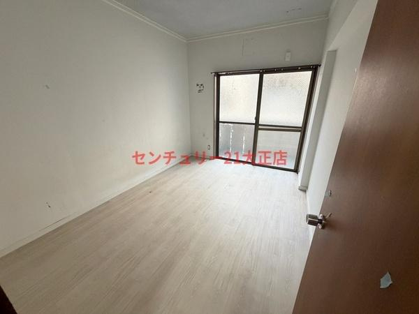 三軒家東タウンテラスの洋室