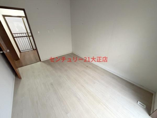 三軒家東タウンテラスの洋室