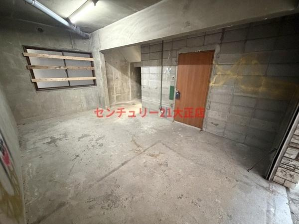 三軒家東タウンテラスの駐車場