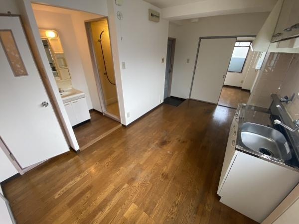 スクエアー小林の居間・リビング