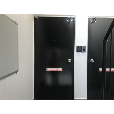 【玄関】 | リバーサイドツルミ