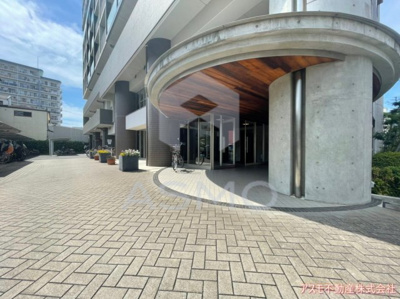 【エントランス】 | トレスアコルデ