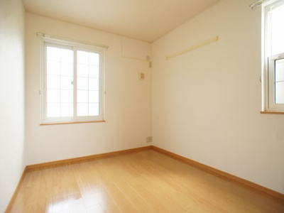 【寝室】 | ドリ－ムハイツＤ | 清潔感のあるきれいな洋間です♪