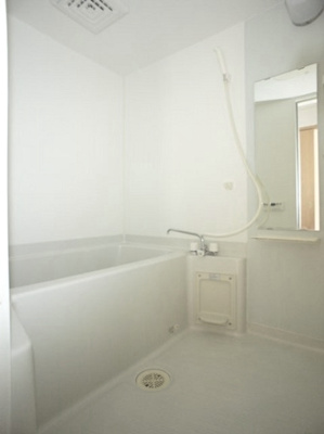 【浴室】 | ドリ－ムハイツＤ | ゆったり過ごせるお風呂です♪