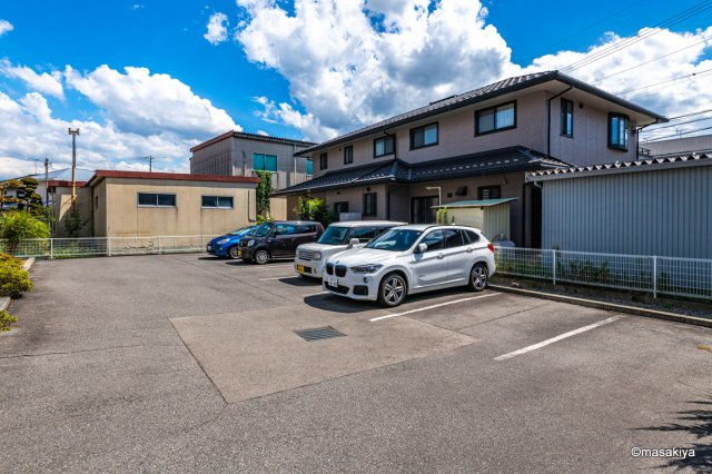 サン・ムーン山内の駐車場|駐車場