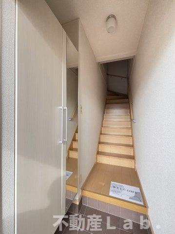 レジデンスさくら　Ⅰの玄関