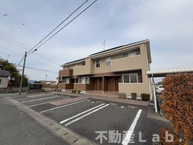 レジデンスさくら　Ⅰの駐車場