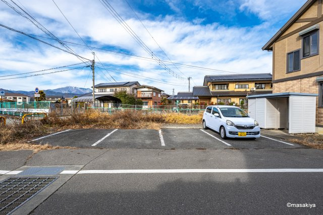 Bonheur(ボヌール)の駐車場