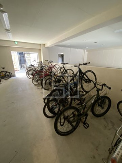 【その他共用部分】 | SERENiTE-04 | SERENiTE-04（セレニテ04）　駐輪場