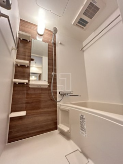 【浴室】 | SERENiTE-04 | SERENiTE-04（セレニテ04）　バスルーム