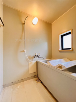【浴室】 | セラ岡村Ａ