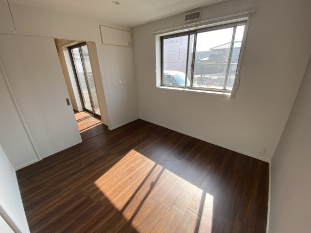 ユアメゾンＮＡＯの寝室