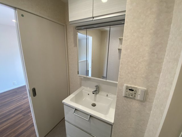 ユアメゾンＮＡＯの洗面所