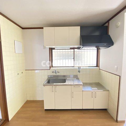 南中振１丁目戸建のキッチン