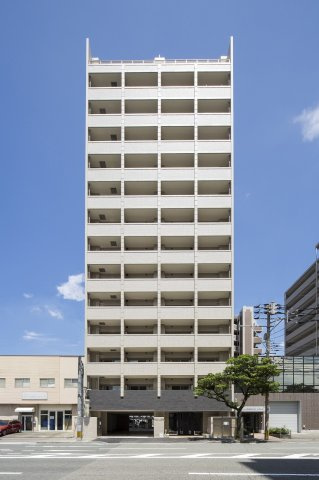 サヴォイソリディティ　6階