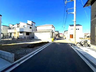 【前面道路含む現地写真】 | 【プレイワーク箕土路町Ⅴ】八木北小・土地35坪・建築条件なし・開発分譲地内・岸和田市箕土路町2丁目 | 前面道路含む現地写真です