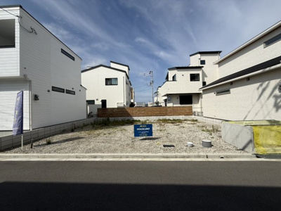 【前面道路含む現地写真】 | 【プレイワーク箕土路町Ⅴ】八木北小・土地35坪・建築条件なし・開発分譲地内・岸和田市箕土路町2丁目 | 前面道路含む現地写真です