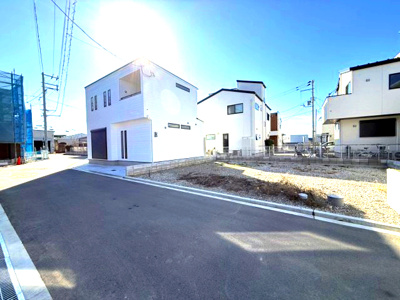 【前面道路含む現地写真】 | 【プレイワーク箕土路町Ⅴ】八木北小・土地35坪・建築条件なし・開発分譲地内・岸和田市箕土路町2丁目 | 前面道路含む現地写真です