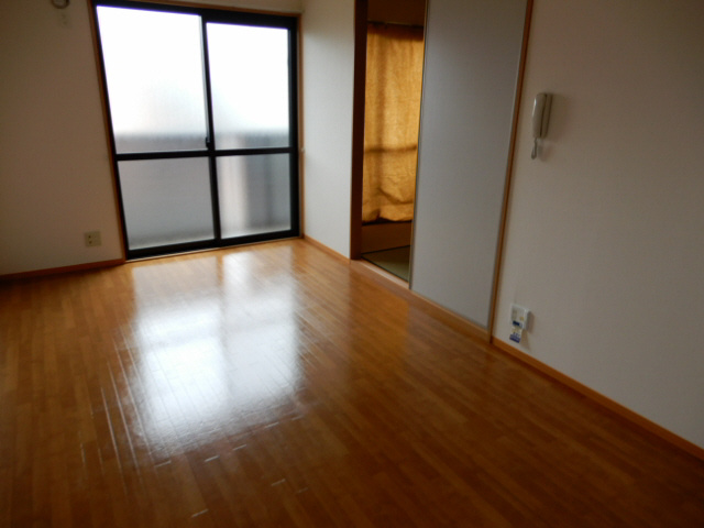 サンハイム・Kの居間・リビング