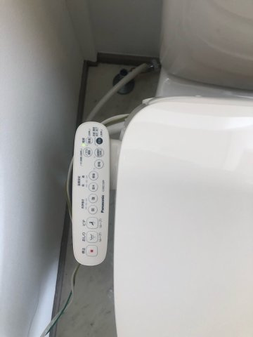 井上ハイツのトイレ|温水洗浄便座をつけました！
