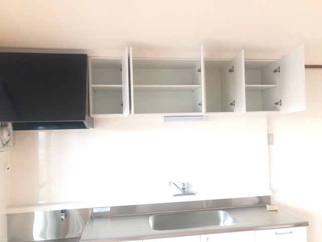 井上ハイツのキッチン|キッチンにも収納がたっぷり♪