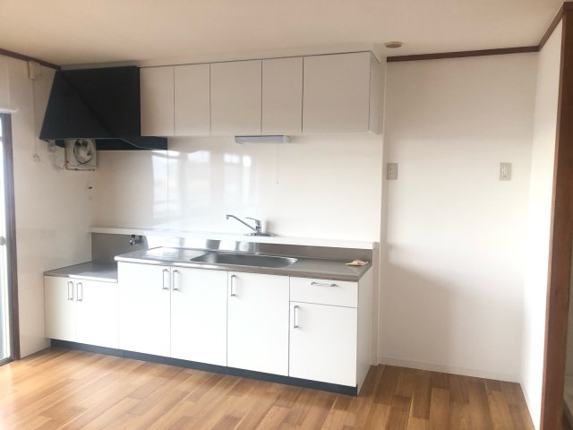 井上ハイツのキッチン|ピカピカ、新品のキッチンです！！ヾ(*´∀｀*)ﾉ