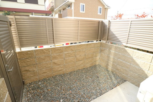 ソフィアルミエールⅡの庭