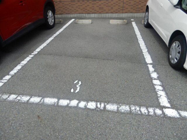 Ｐｕｒｅ　Ａｒｒｏｗの駐車場