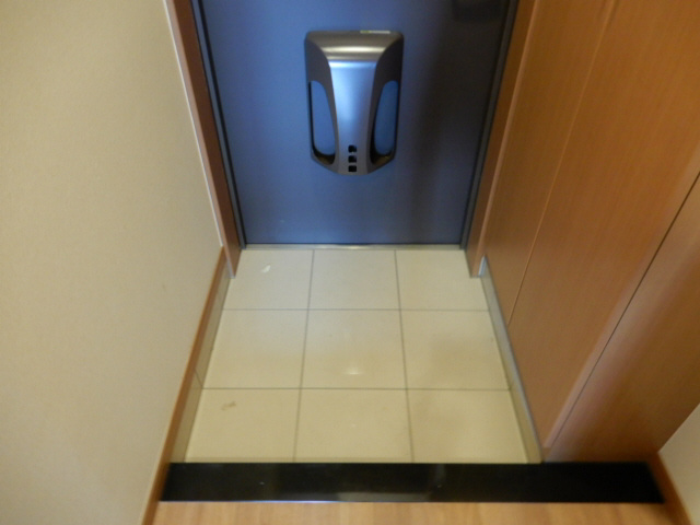 ｇｒａｔｅｆｕｌ（グレイトフル）の玄関