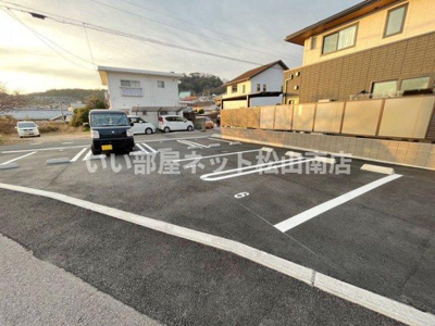 【駐車場】 | Grand-room衣山