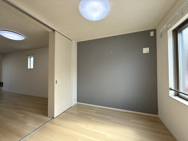 グラムス　レビンの子供部屋
