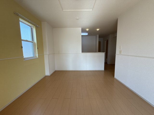 ジェルメ今在家の居間・リビング