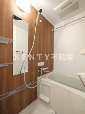 【浴室】 | オーパスレジデンス武蔵小山 | 日々の疲れを癒すお風呂付です