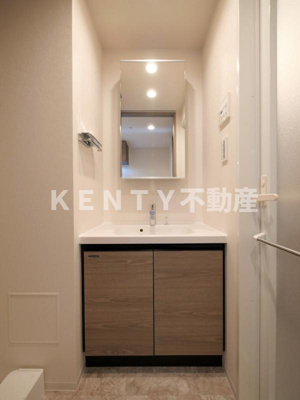 【洗面所】 | オーパスレジデンス武蔵小山 | 忙しい朝には欠かせない洗面所です