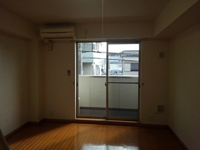 【内装】 | グラース・ジェルメ | 明るい室内です