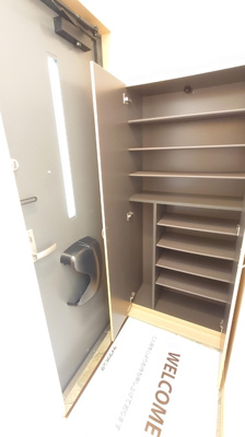 【玄関】 | リビングタウン塩冶南 