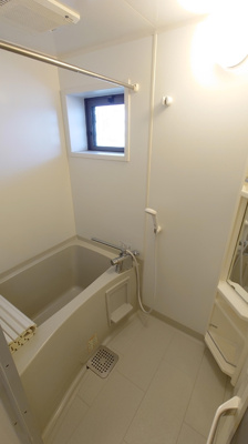 【浴室】 | リビングタウン塩冶南 