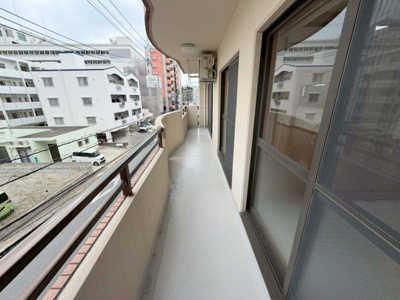 【バルコニー】 | リエート天久（Ｌ） | リエート天久（Ｌ）★那覇市天久エリア