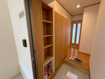 【玄関】 | リエート天久（Ｌ） | リエート天久（Ｌ）★那覇市天久エリア