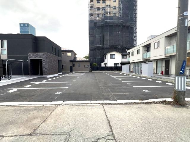 アルフラット山王駐車場