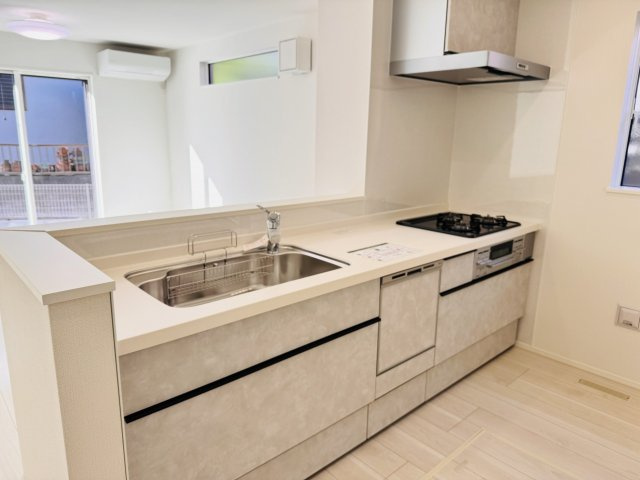 八王子市　楢原町　新築一戸建て　５期のキッチン|～使い勝手の良いシステムキッチン～