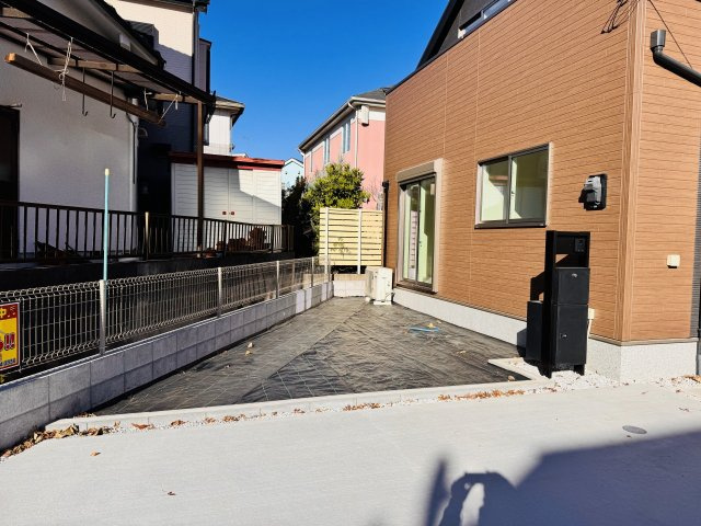 八王子市　楢原町　新築一戸建て　５期の庭|～ちょっとしたガーデニングも楽しめる庭付き～