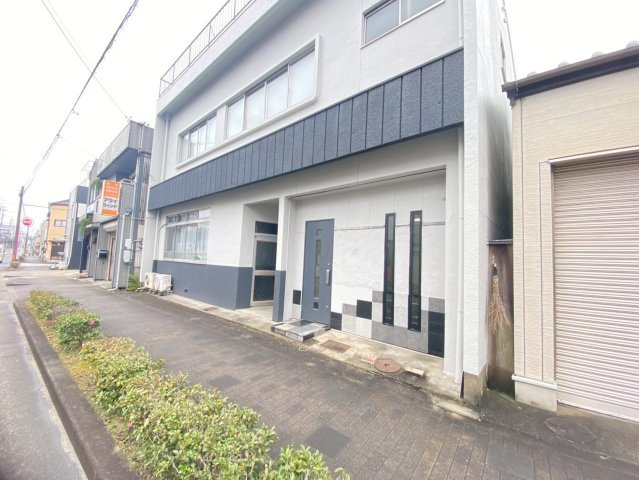 曙町貸店舗の外観
