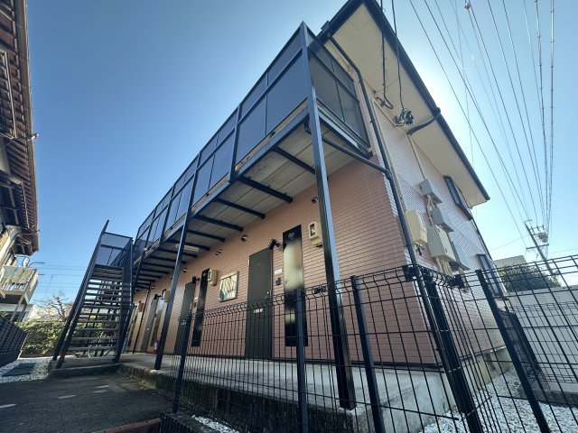 アンプルールブワデルニエの外観