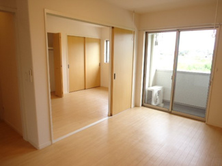 【バルコニー】 | un jour C（アンジュールシー） | リビング