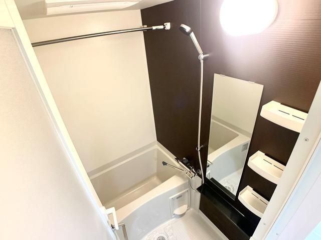 Ｌａ　Ｄｏｕｃｅｕｒ赤塚の浴室