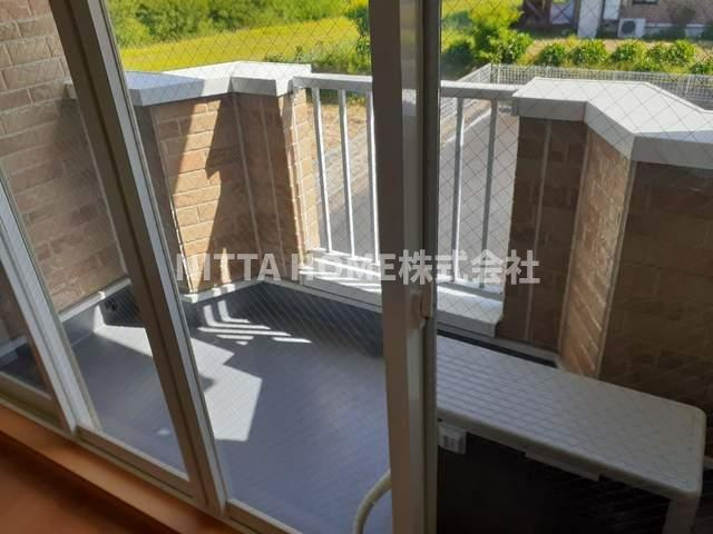 リバーサイドコートＢのバルコニー|南向きバルコニーで日当たりGOOD！