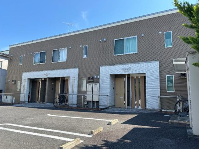 【駐車場】 | ヴェルデュール | 外観写真（昼）