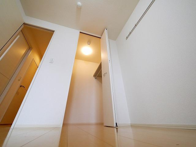 リビングタウン西大寺の収納|収納のためのスペースです